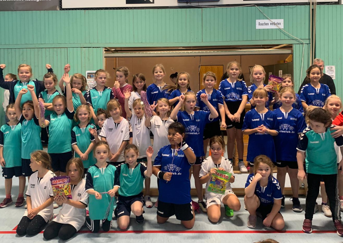 Die Mini-Handballerinnen aus Engers hatten Spa. (Foto: Verein)