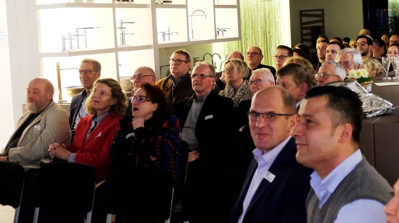 Gemeinsam stark fr Wisserland: Kaufmannsessen zeigt Gemeinschaft