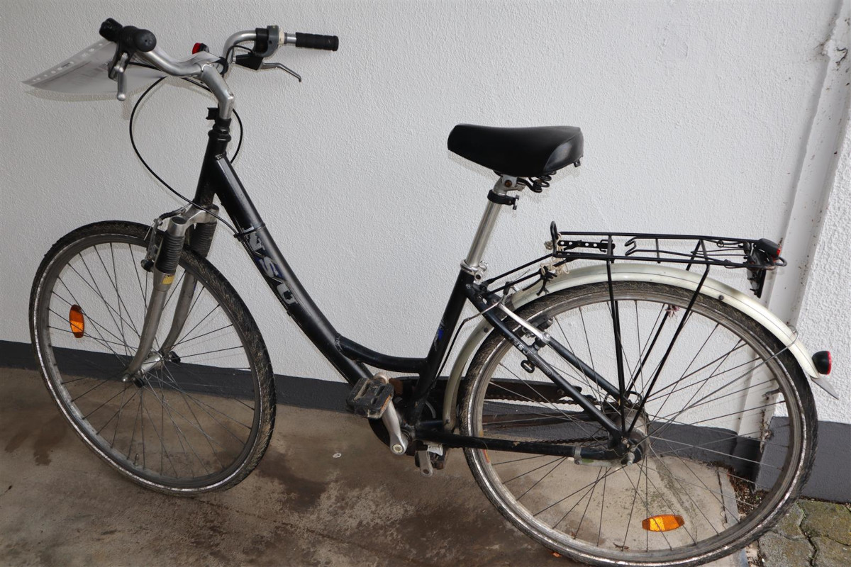 Wem gehrt das bei einem Einbruch beim Tter gefundene Fahrrad? (Foto: PI Altenkirchen)