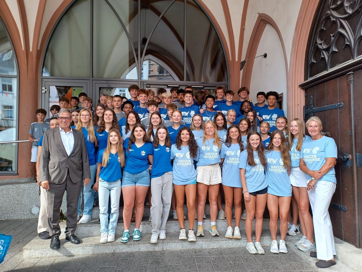 Fuball verbindet: Zwei Jugend-Teams aus South Carolina sind zu Gast in Montabaur