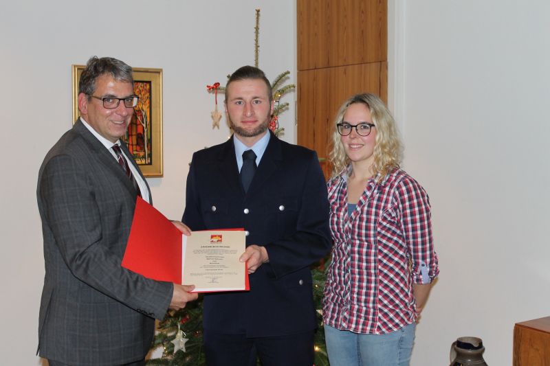 Von links: Andree Stein, Matthias Remann und Melissa Zeis. Foto: VG Montabaur