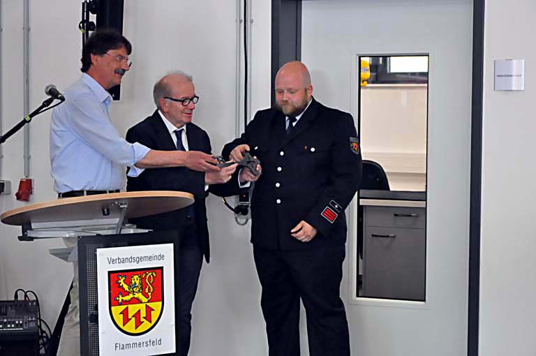 Neues Feuerwehrgertehaus Oberlahr offiziell eingeweiht