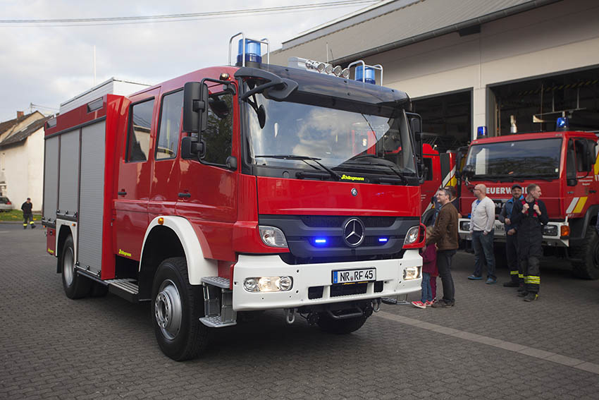 Feuerwehr Rengsdorf holte HLF 10/10 ab