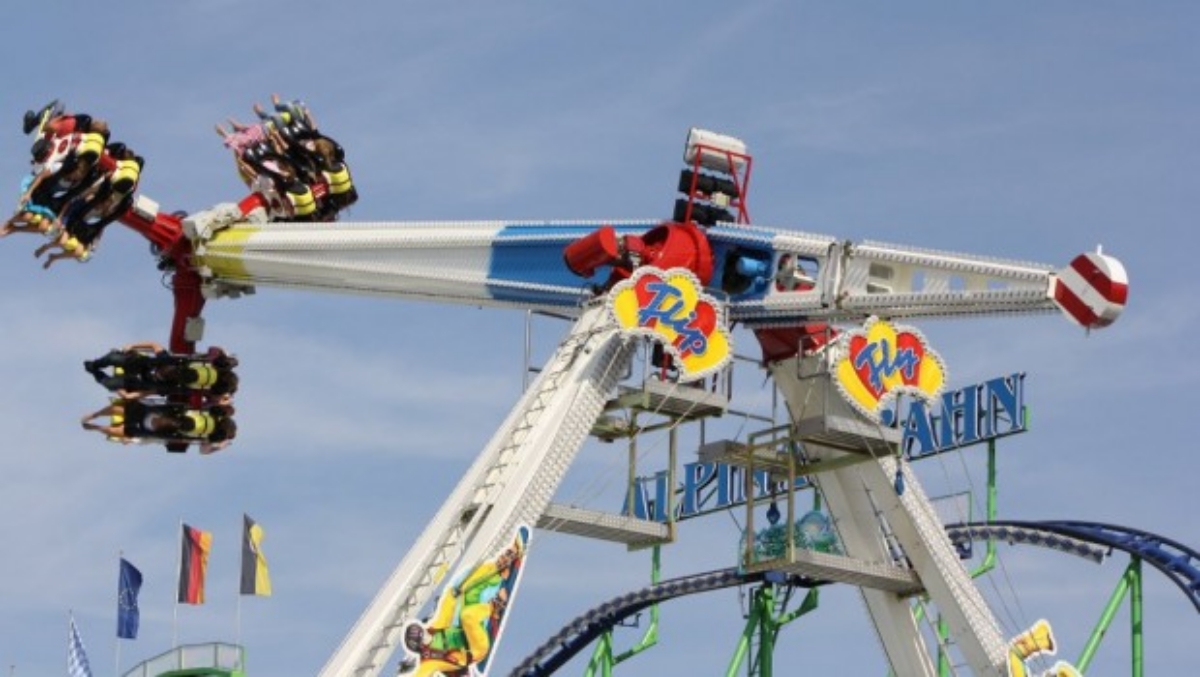 Unter anderem dabei, die berschlagsschaukel Flip Fly vom Mnchener Oktoberfest. (Fotos: Schtzenverein Wissen)