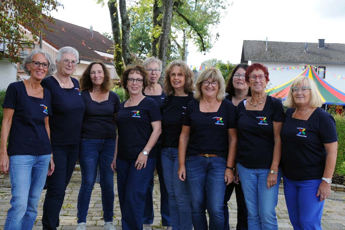 Das Team der Landfrauen unterst�tzt die Aktivit�ten. (Fotos: kk�)