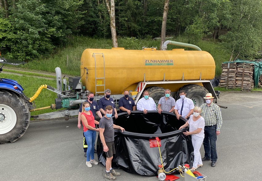 CDU Friesenhagen: Lschwasserbehlter fr die freiwillige Feuerwehr