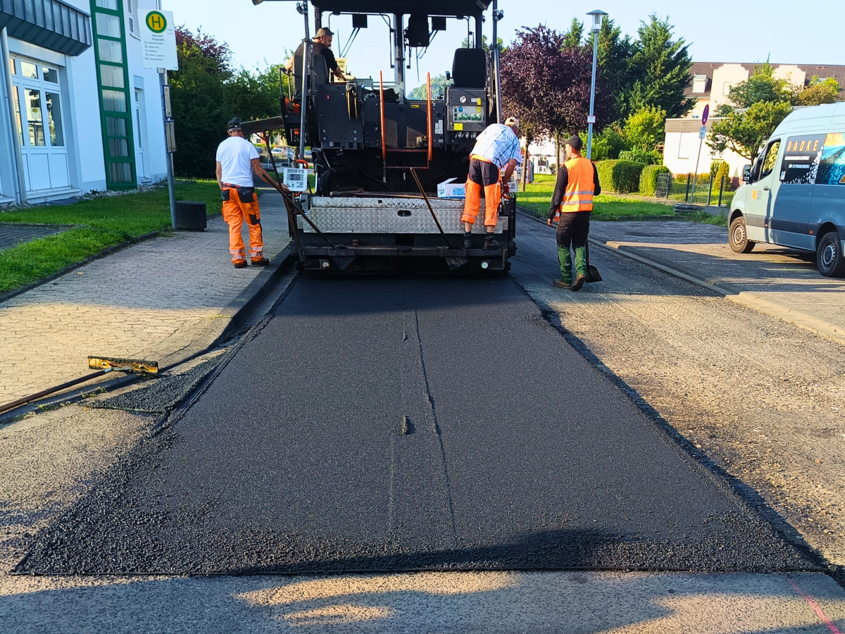 Neue Fahrbahndecken in Neuwied dank Fluthilfe-Entschdigung