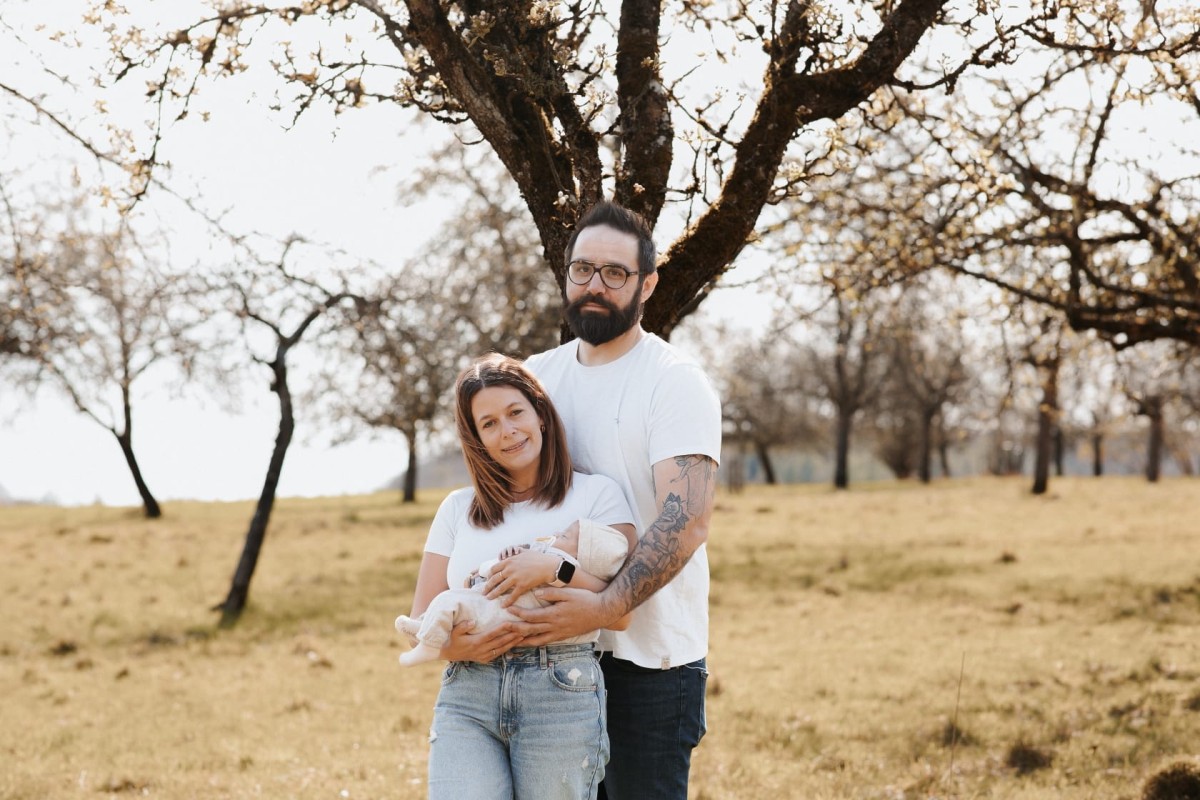 Joline und Nicolas Siebke mit Sohn Levi (Foto: Joline Siebke/privat)