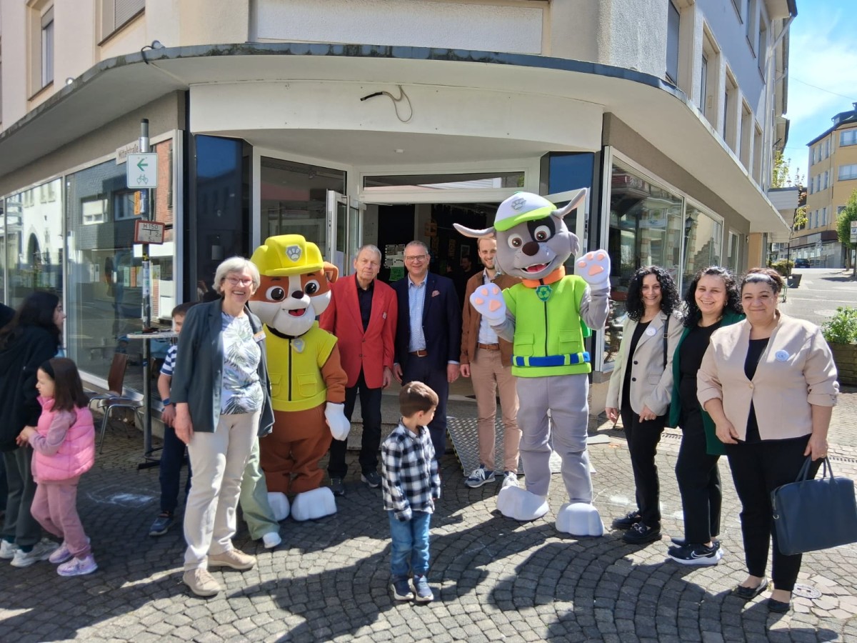 Er�ffnung des B�rgertreffs Wissen (Fotos: Zia Sadiqi)