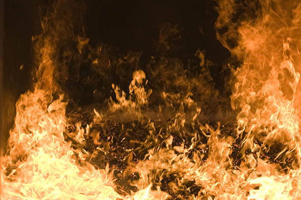Brand eines Holzverschlages in Nistertal