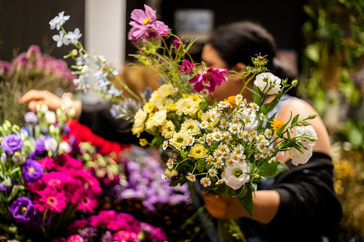 Arbeit mit Blumen besser bezahlt: Der Stundenlohn von Floristen erhht sich auf 13,31 Euro. (Foto: privat)