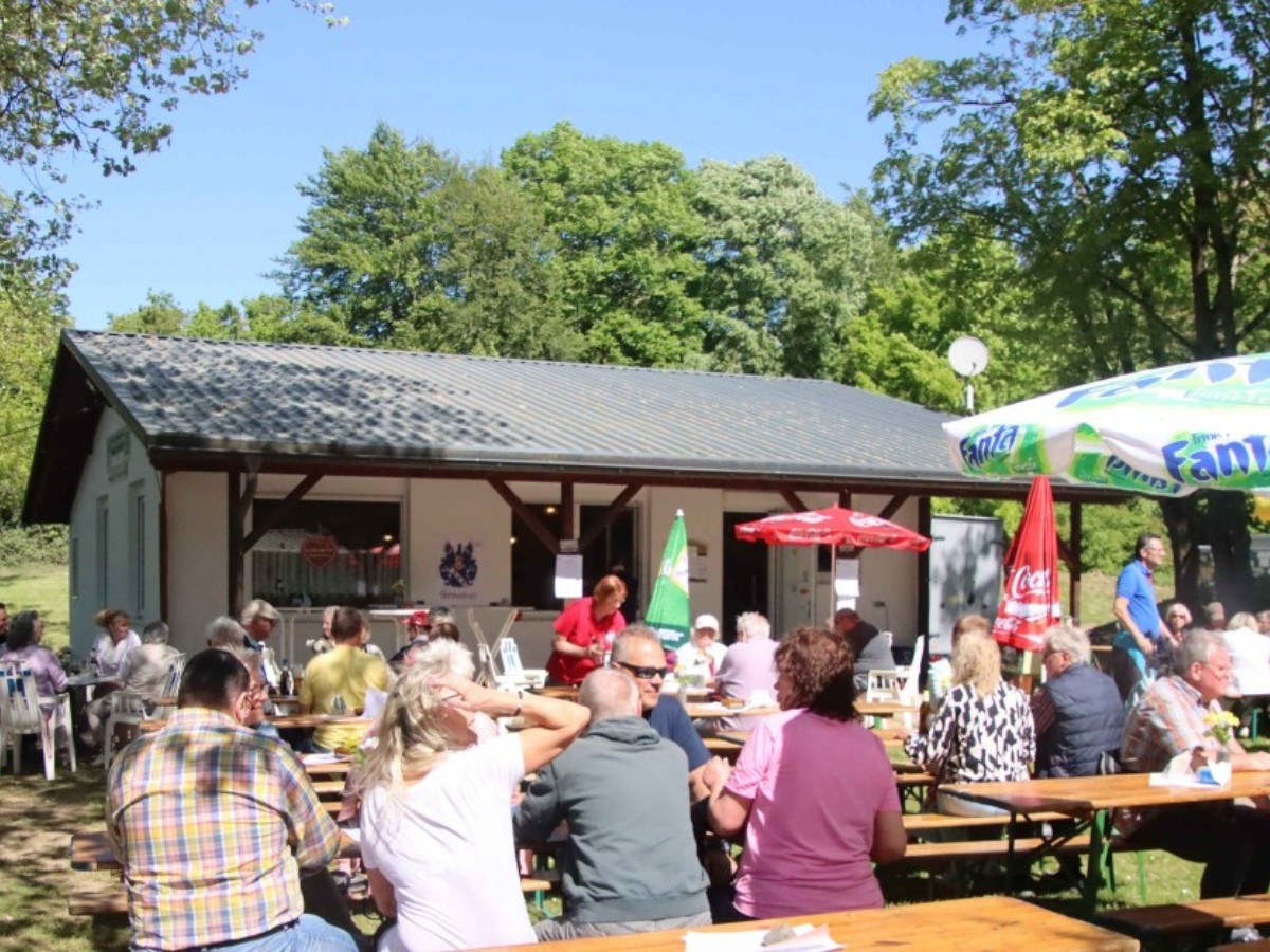 Grillfest der Heddesdorfer B�rger (Fotos: Willi Luttenberger)