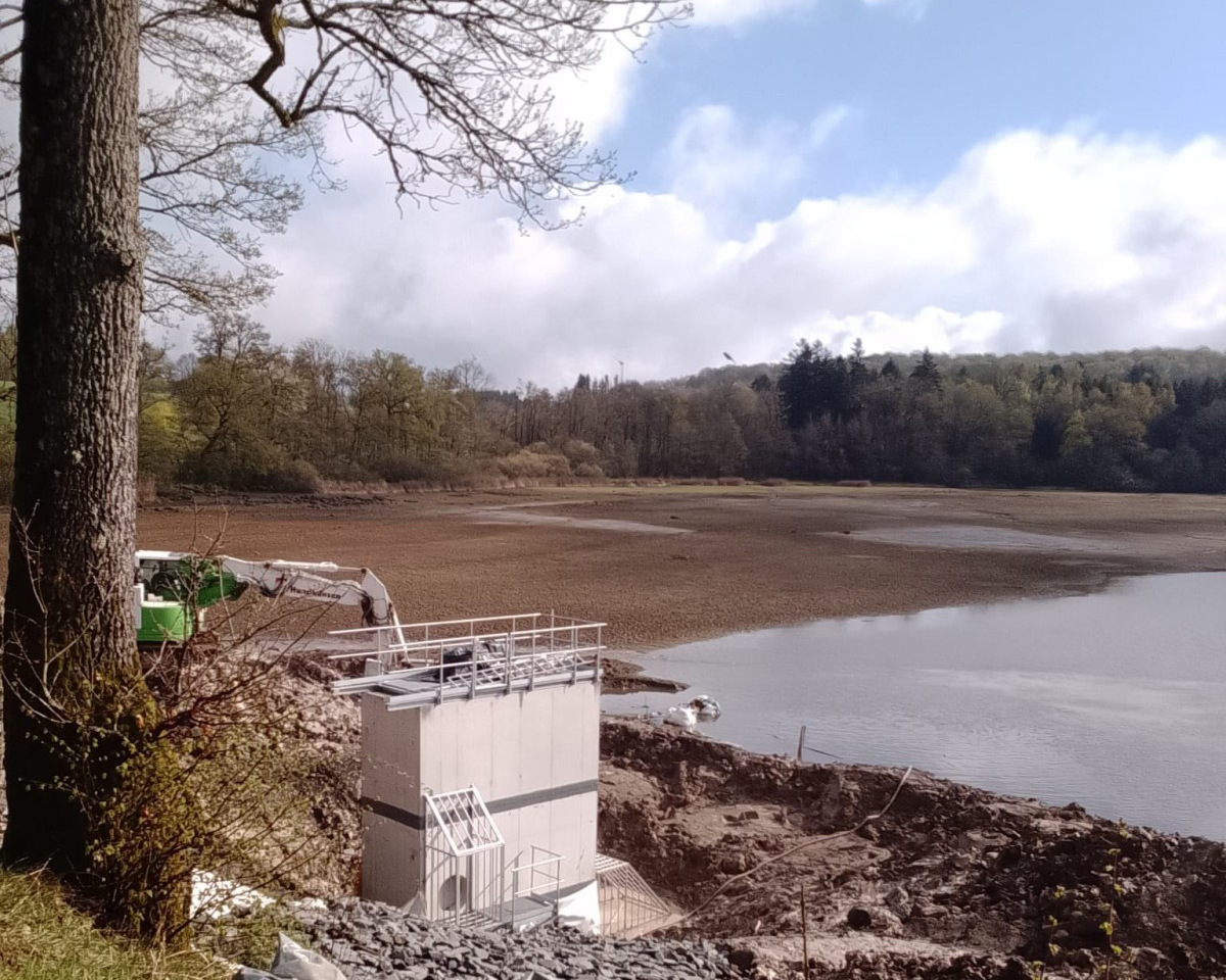 Sanierung der wasserbaulichen Anlagen am Dreifelder Weiher. Foto: NABU Marion Wasser