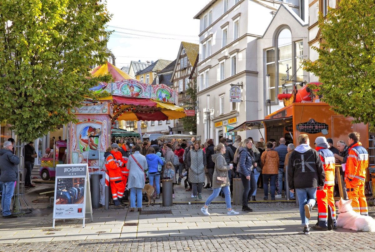 Lwenfest 2025: Hachenburg ldt zum herbstlichen Markttreiben ein