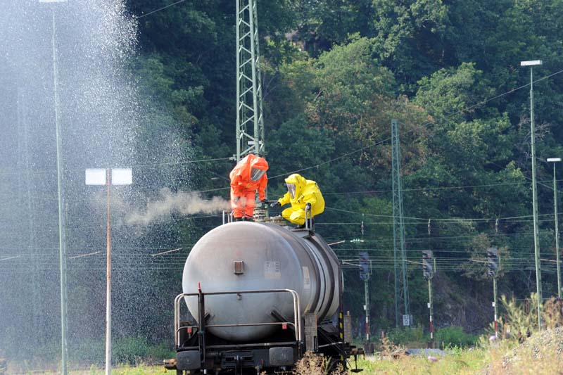 Groeinsatz wegen Gefahrgutunfall im Betzdorfer Gterbahnhof 