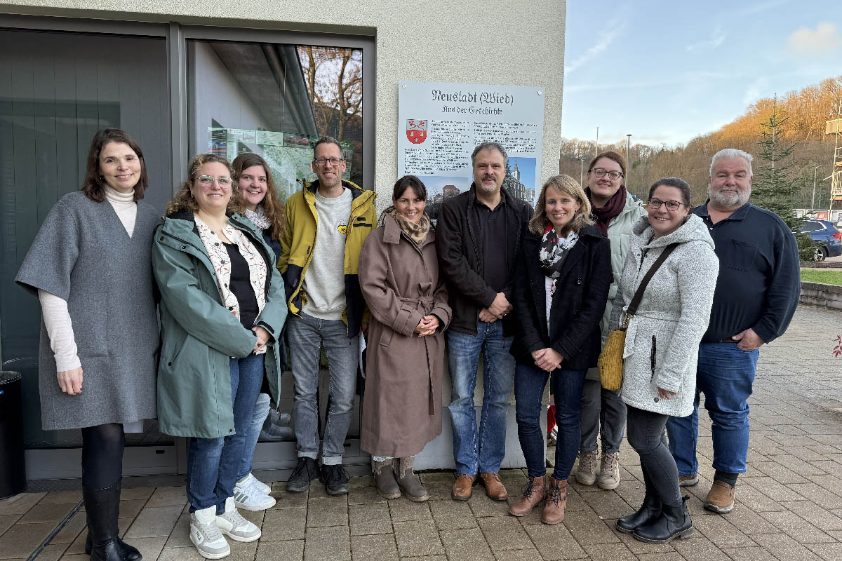 Neuer F�rderverein st�rkt die Grundschule "In der Au" in Neustadt