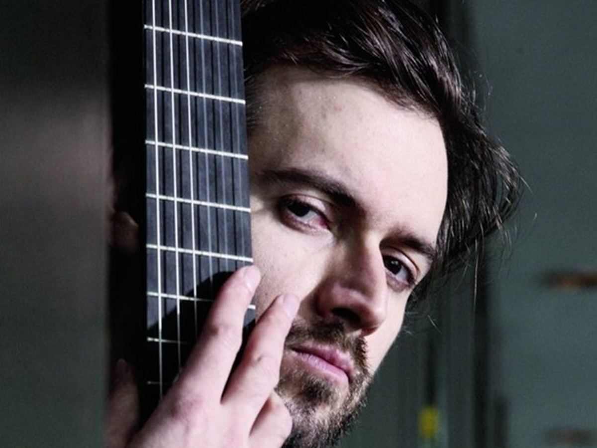 Gitarrisssimo: ein Konzert mit Petrit Čeku und Streichertrio in der Konzertkirche Altenkirchen