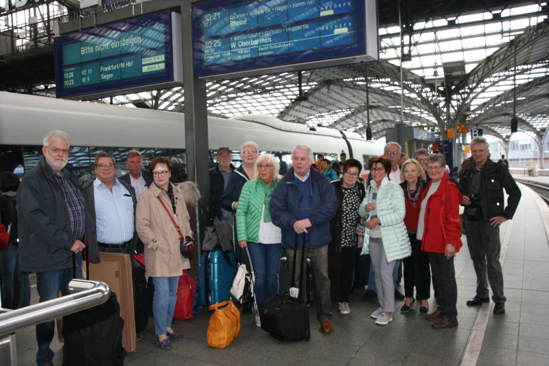 Der Gladbacher Schuljahrgang 1951/52 ging auf groe Fahrt nach Berlin. Foto: Privat