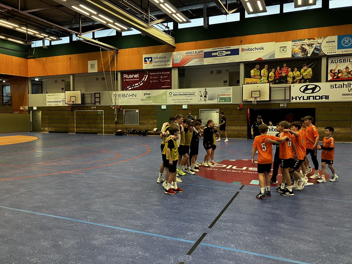 D1-Jugend des SSV Wissen spielte Handball-Turnier in Gummersbach