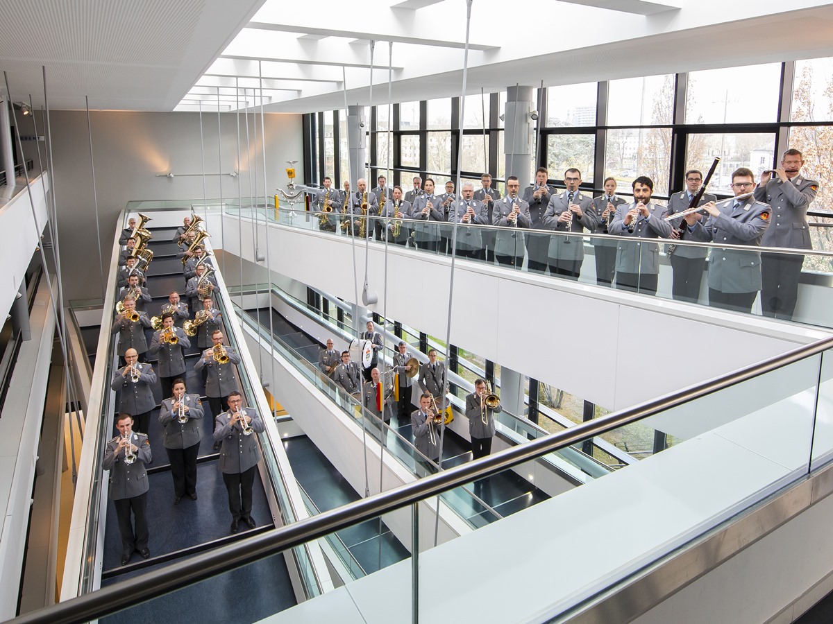 Das Heeresmusikkorps h�lt f�r die Besucher ein abwechslungsreiches Programm bereit. (Foto: Heeresmusikkorps Koblenz, Leiter Presse)