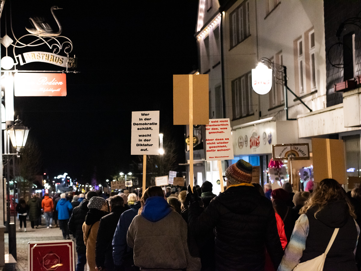 Bei der Demo in Hachenburg (Foto: Christian Schmidt)