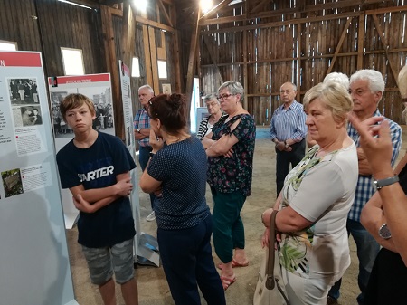 Die Kirchengemeinde Kirburg hatte sich mit ihrer Fahrt nach Hadamar einem schweren und zugleich wichtigen Thema gewidmet. (Fotos: Rdiger Stein)