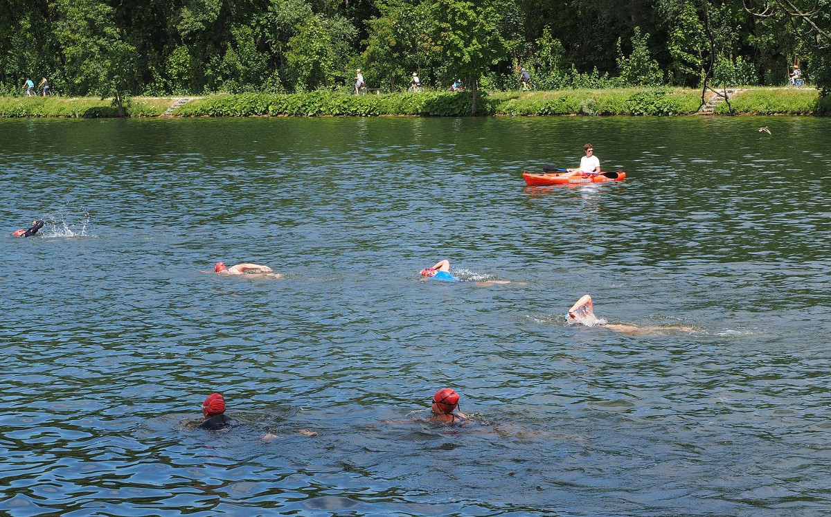 Im Naturfreibad Thalhausermhle werden 300 Meter geschwommen, bevor es per Rad aus dem Seelbachtal hinausf geht. Auch beim Lauf sind einige Hhenmeter zu berwinden. Foto: VG Hamm