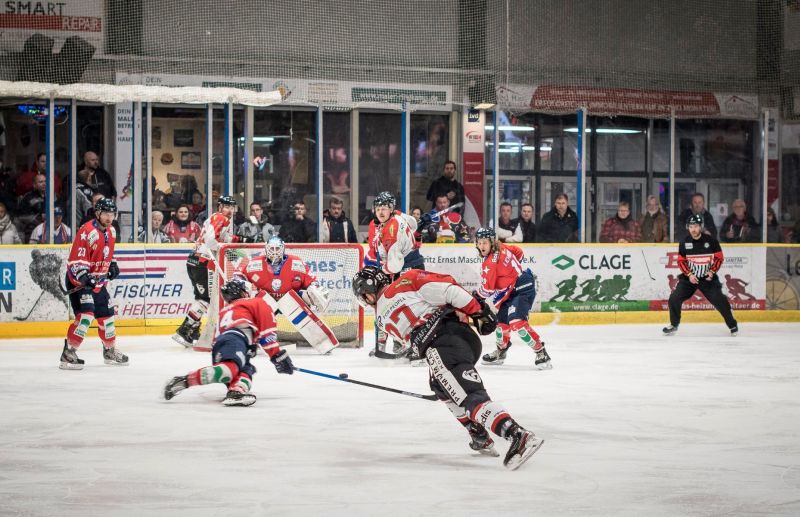 Tobias Schwab und die Rockets beim Spiel in Hamm. Foto: Nicole Baas 