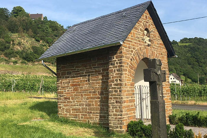 Kriegergedchtniskapelle erstrahlt in neuem Glanz