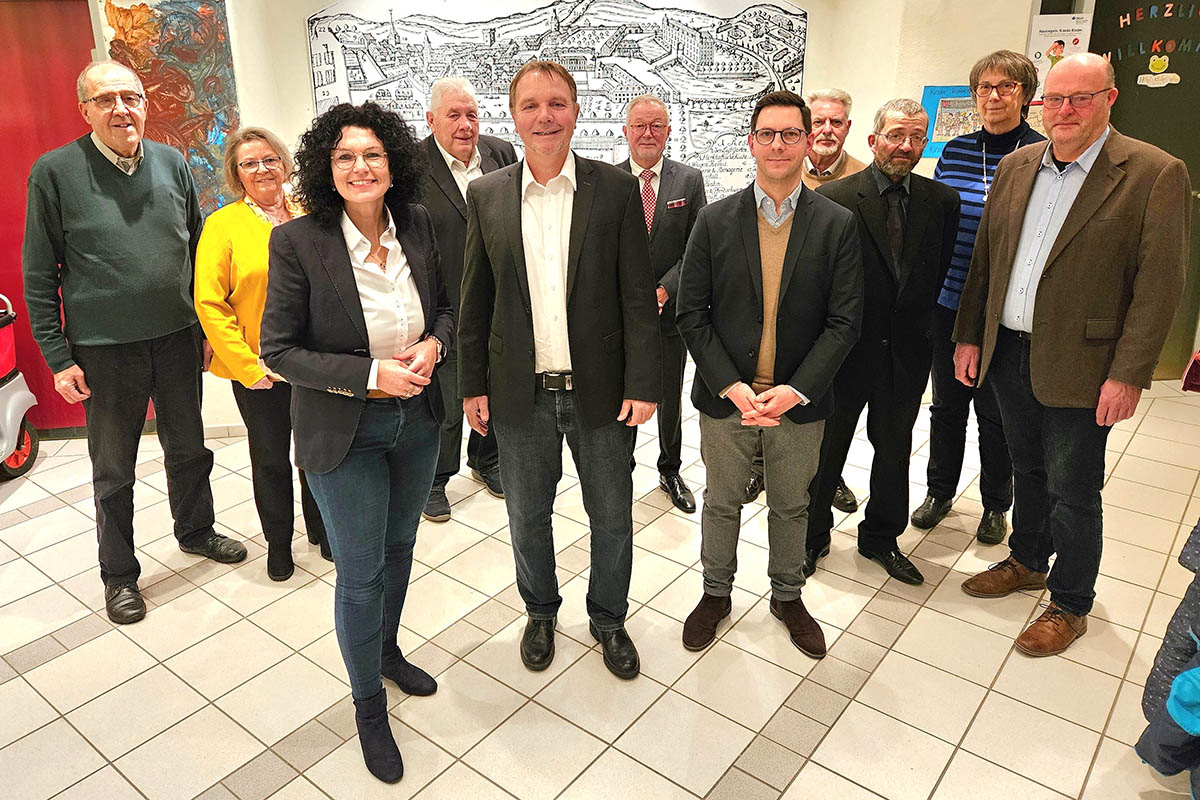 Heike Resch (3. von links) will Stadtbrgermeisterin von Dierdorf werden. Foto: CDU