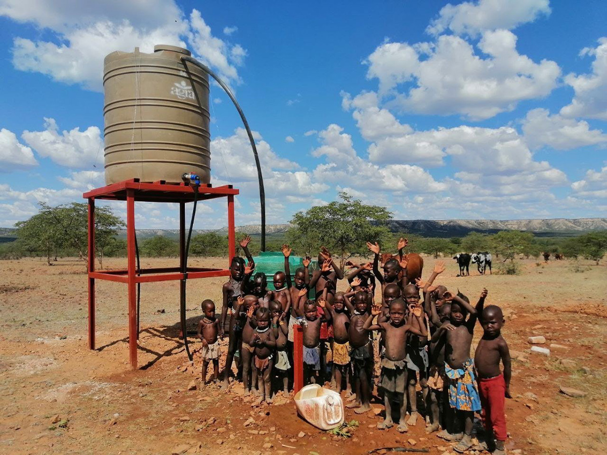 Solar-Brunnenpumpe fr Wasserversorgung an der Schule. Bild: Andreas Horn, Kaokoland e.V.