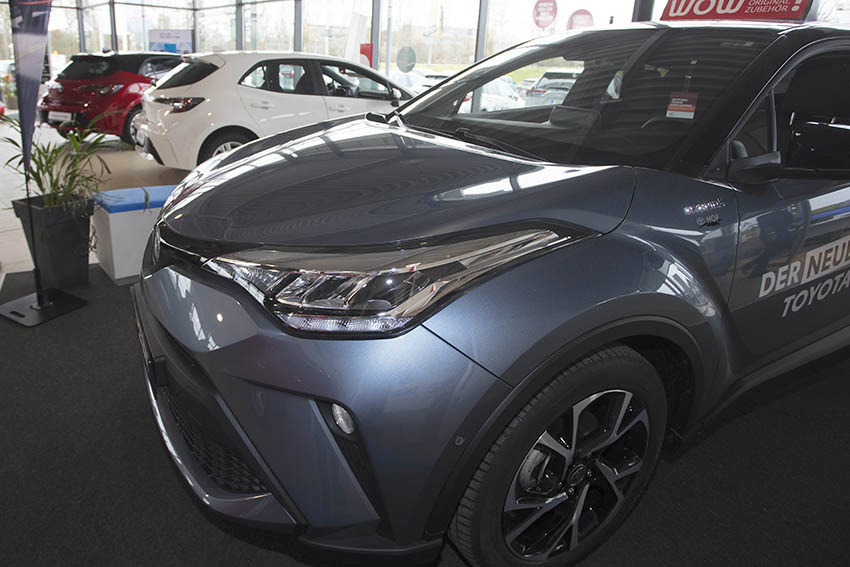 Autohaus Hof prsentierte den neuen Toyota C-HR 2.0 Hybrid