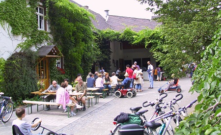 Heinrichshof-Fest am Sonntag in Burglahr