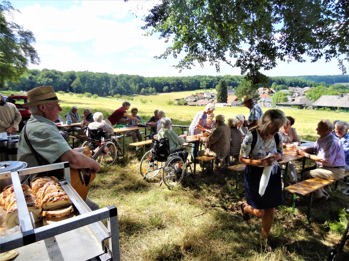 Die "555er" freuen sich auf den Neustart mit dem Wald-Caf in Horbach