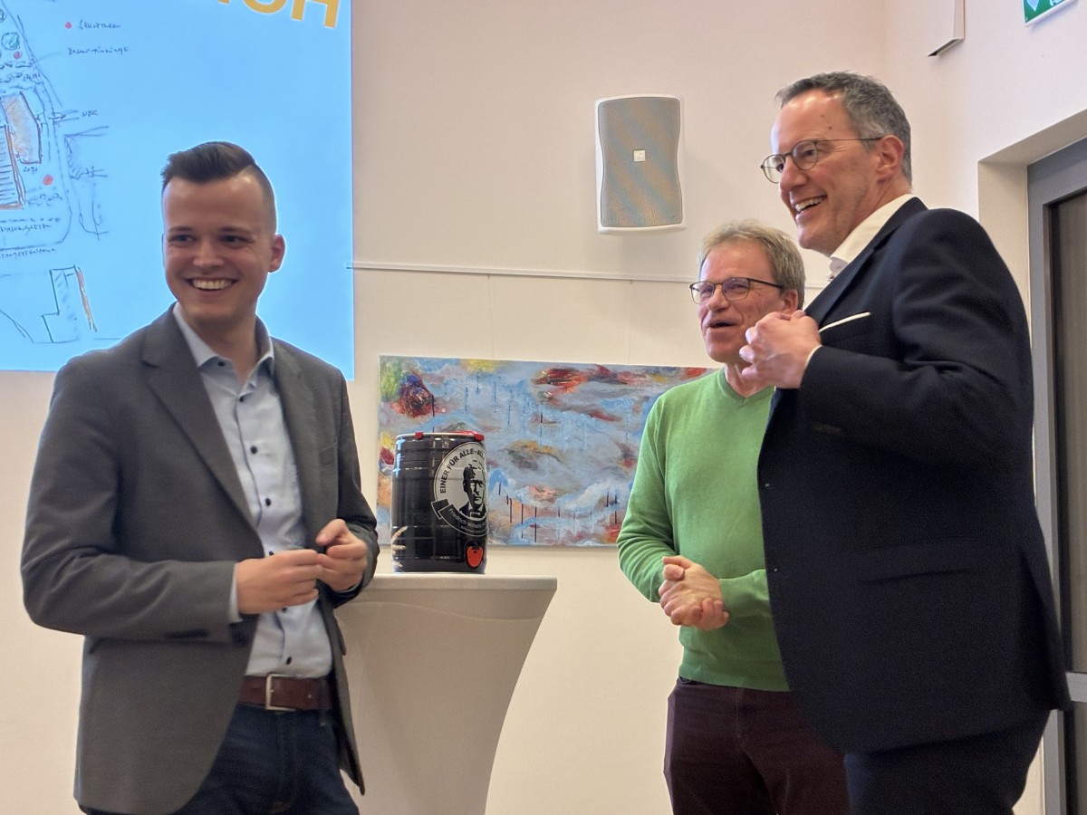 Innenminister Ebling zu Besuch in Hamm (Sieg) (Fotos: Sami-Sedric Schmidt)