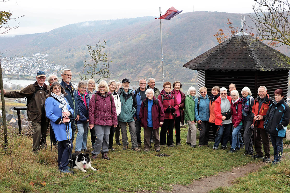 Wandern auf dem Steillagenweg Winningen