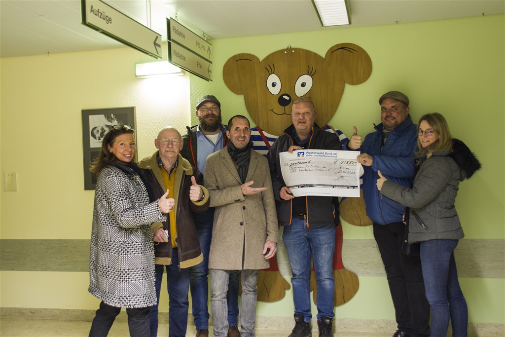 Petra Nickel, Bernd Hassel, Andreas Brck, Mike Grgen, Andreas Brck, Markus Schmidt, Georg Becker, Kirsten Becker 
(Foto: FWG Wissen)