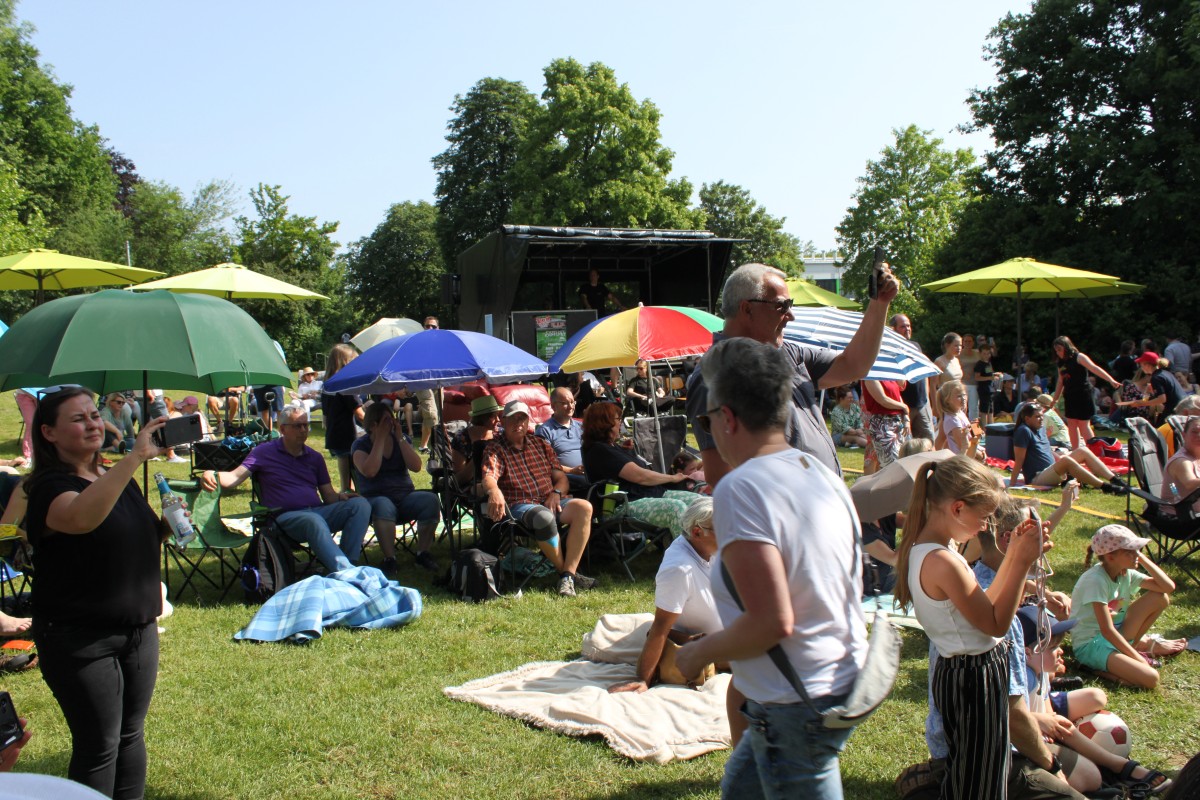 Sommerliches Picknickkonzert in Dierdorf: Ein musikalischer Schuljahresausklang