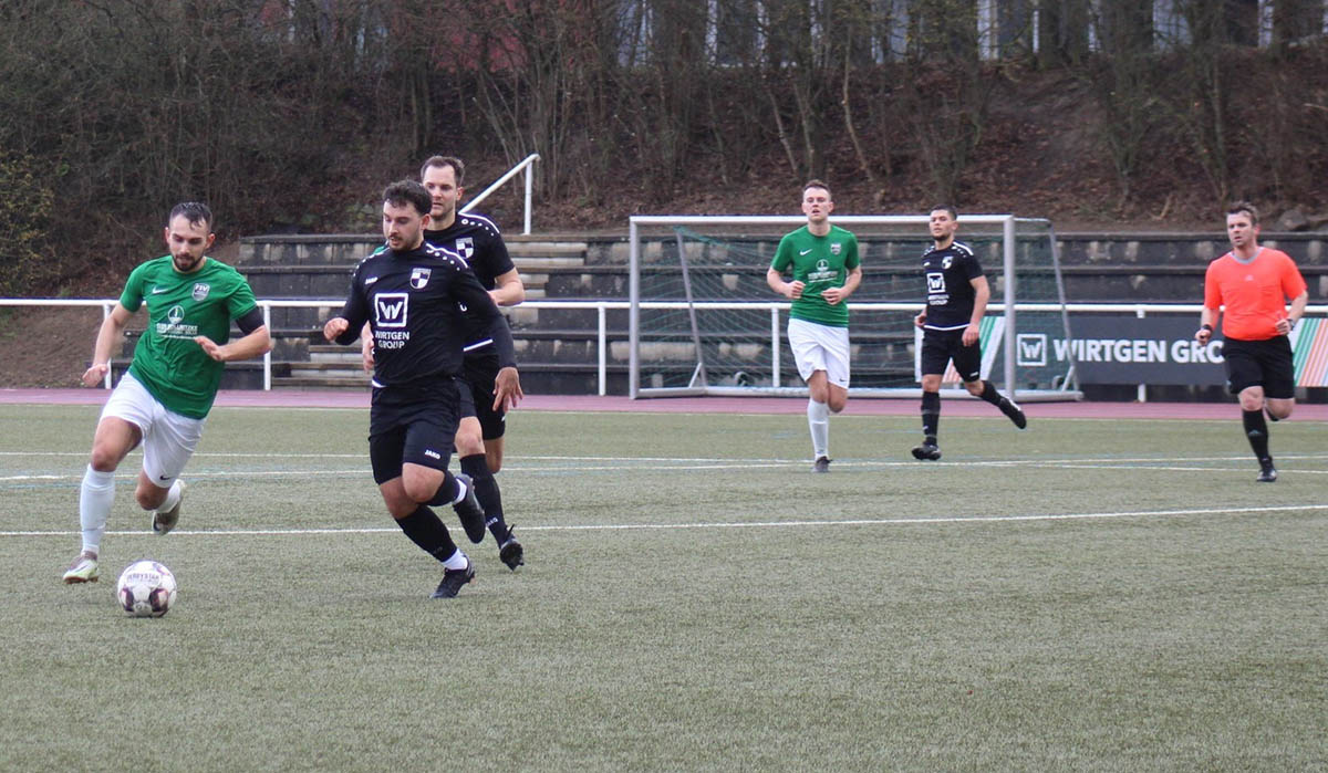 SV Windhagen setzt sich mit einem Dreier im Heimspiel gegen den FSV Osterspai durch