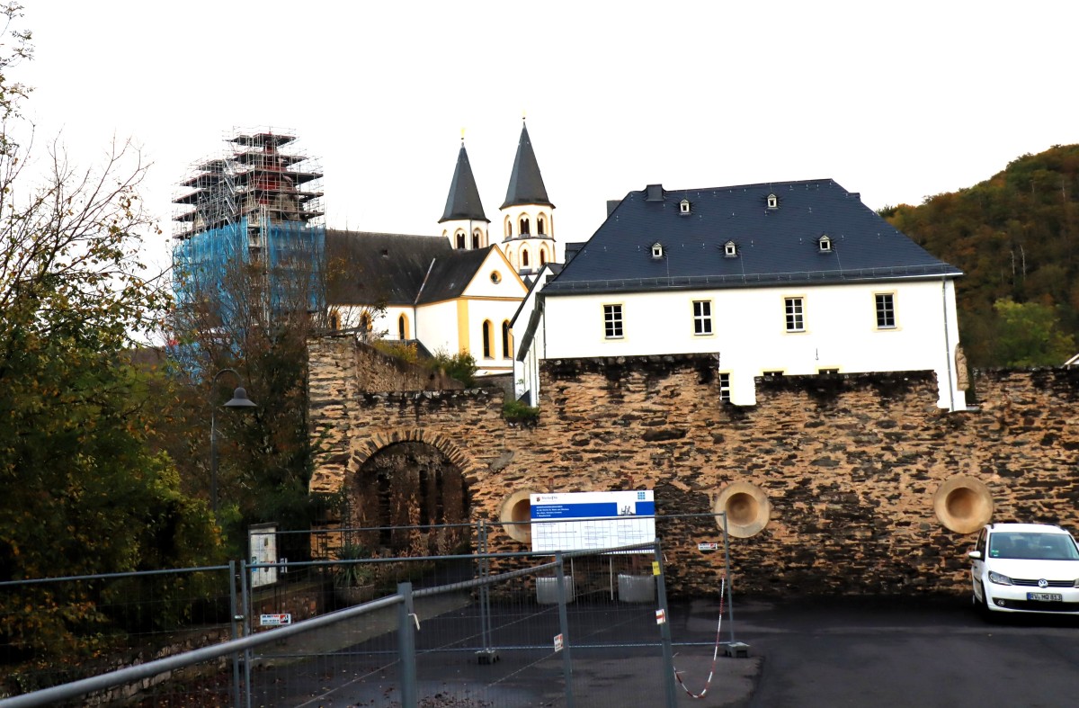 Wanderung zum Kloster Arnstein und Grillfest im Buchfinkenland