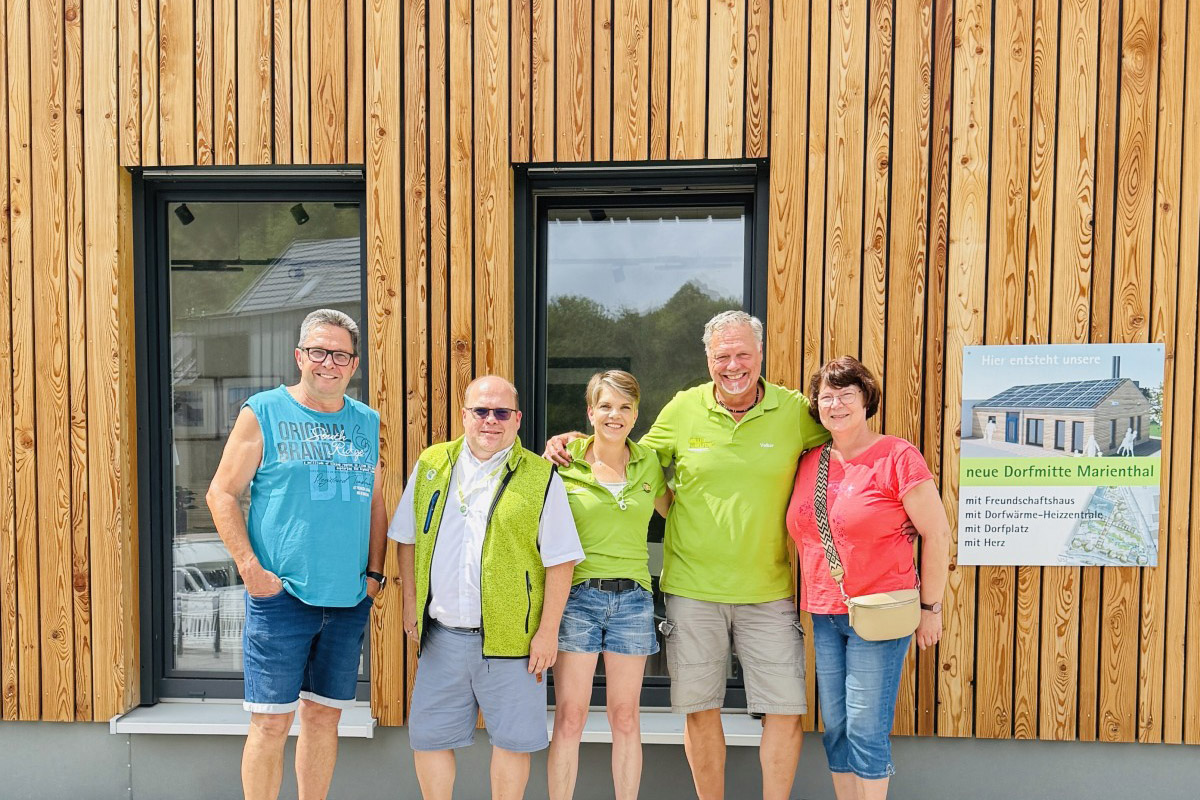 Rolf Schmitt, Bjrn Flick, Sylvia und Volker Stahl, Kirsten Adams. Foto: Nicole Flick