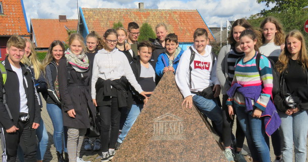 Eine Woche verbrachten 17 Schlerinnen und Schler des Freiherr-vom-Stein-Gymnasiums aus Betzdorf in Kaliningrad. (Foto: Schule)