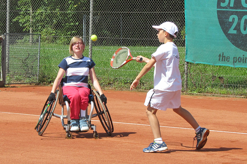 Ferienangebot fr Kinder- und jugendliche Rollstuhlfahrer