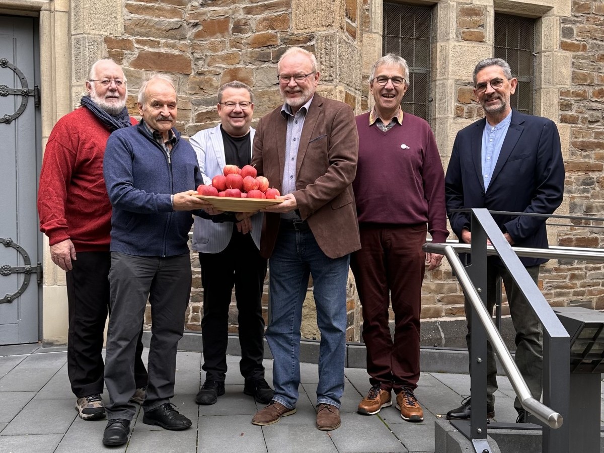 Klaus Wolff, Hans Poredda, Christian Schultze, Henning Peters, Christoph Weidinger und Uwe Selzer (Foto: Petra Peters)