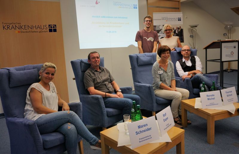 Das Ev. Krankenhaus Dierdorf/Selters und das Seniorenzentrum Uhrturm in Dierdorf haben einen Infoabend zum Thema Ausbildung veranstaltet. Foto: Veranstalter