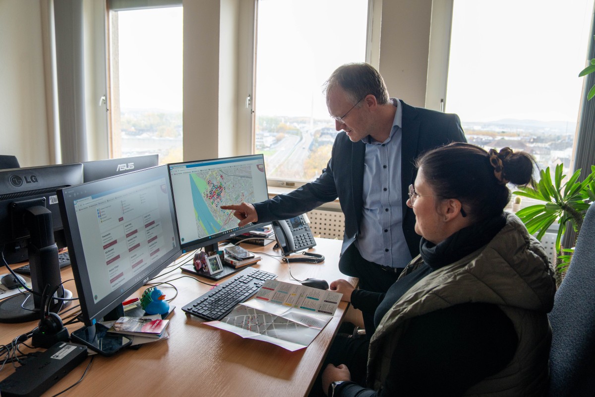 Der neue Innenstadt-Guide zeigt das vielfltige Angebot in der Neuwieder City auf einen Blick. (Foto: Stadt Neuwied/Nadine Schneberg.)