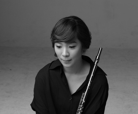 Das Ravel Ensemble, zu dem unter anderem Ji-Eun Lee, Solo-Fltistin der Philharmonie Sdwestfalen gehrt, wurde 2014 gegrndet und setzt sich aus Musikern zusammen, die in anderen Kammermusikformationen regelmig zusammenspielen oder sich regelmig in verschiedenen Orchestern Nordrhein-Westfalens begegnen. (Foto: Veranstalter)