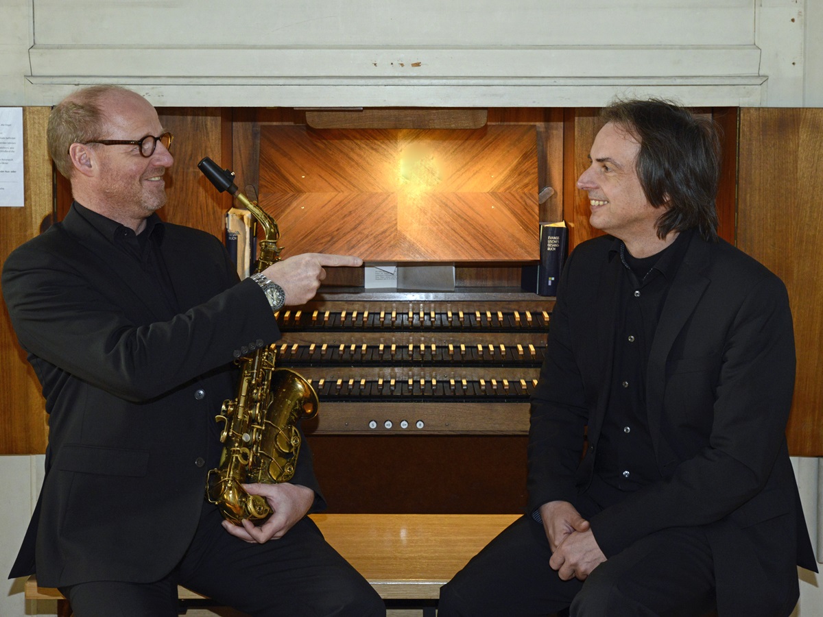 Ralf Benschu und Jens Goldhardt treten mit Saxophon + Orgel in der Konzertkirche Altenkirchen auf