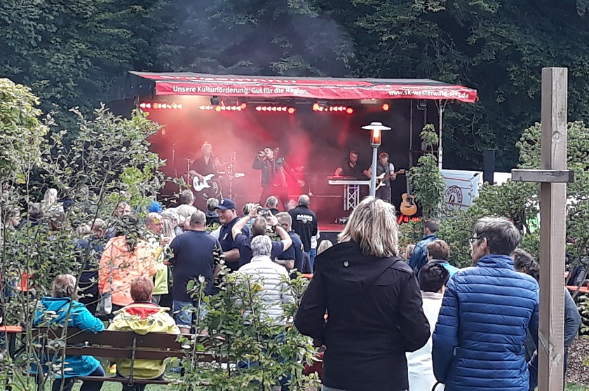 Die Domstrmer strmten neben vielen anderen die Bhne in Marienthal. Das war am 10. Juli. (Fotos: VGV Hamm)