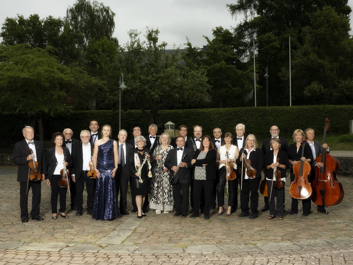 Das spielfreudige Orchester ldt die Musikbegeisterten zu einem abwechslungsreichen Konzert ein. (Foto: Verena Schfer)